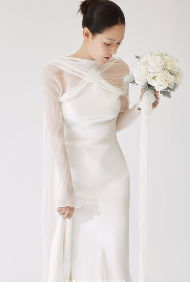 5月結婚のパク・ウンヨン、婚約者を初公開