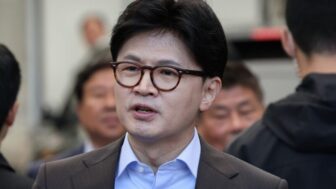 韓東勲氏、「ハゲ」と公然と侮辱される　波紋広がる