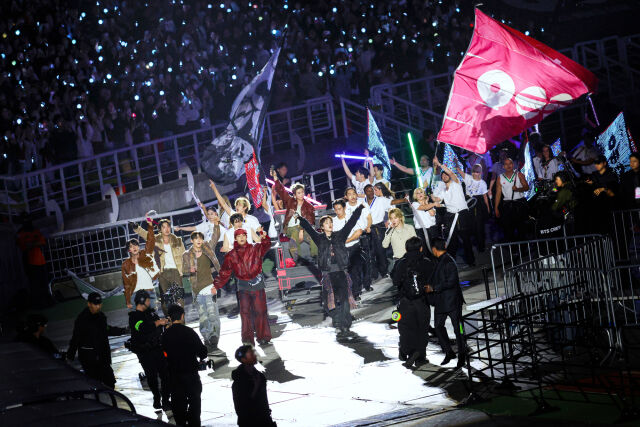 BTS「多くが変わったが7人の真心はそのまま…温かく見守ってほしい」