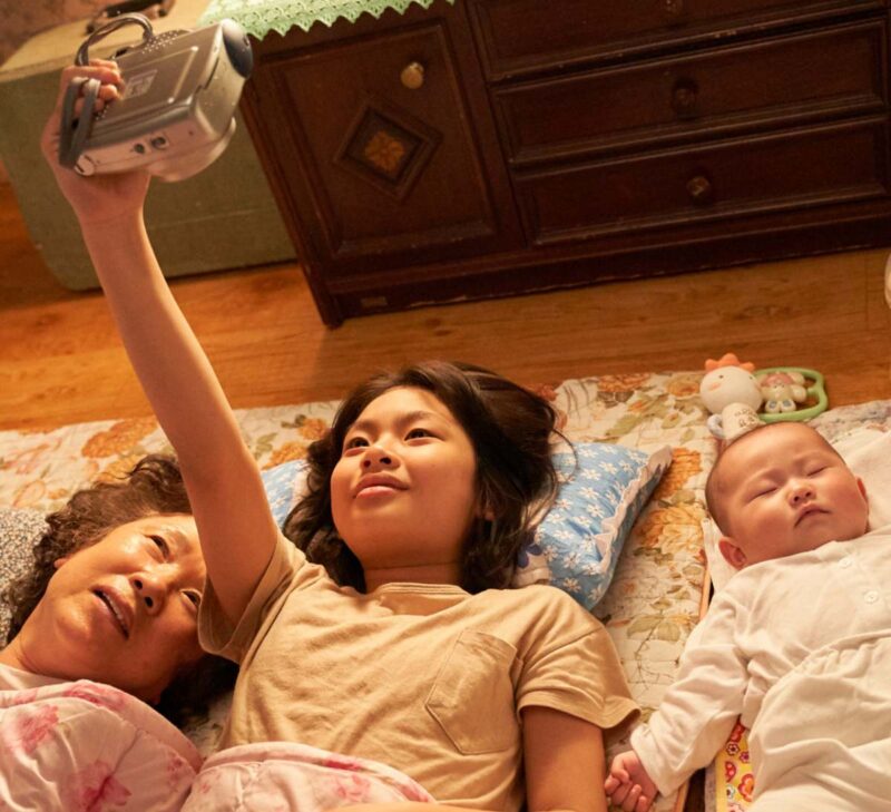 笑って泣ける！観客が涙腺崩壊、ハンカチ必須と話題の韓国映画