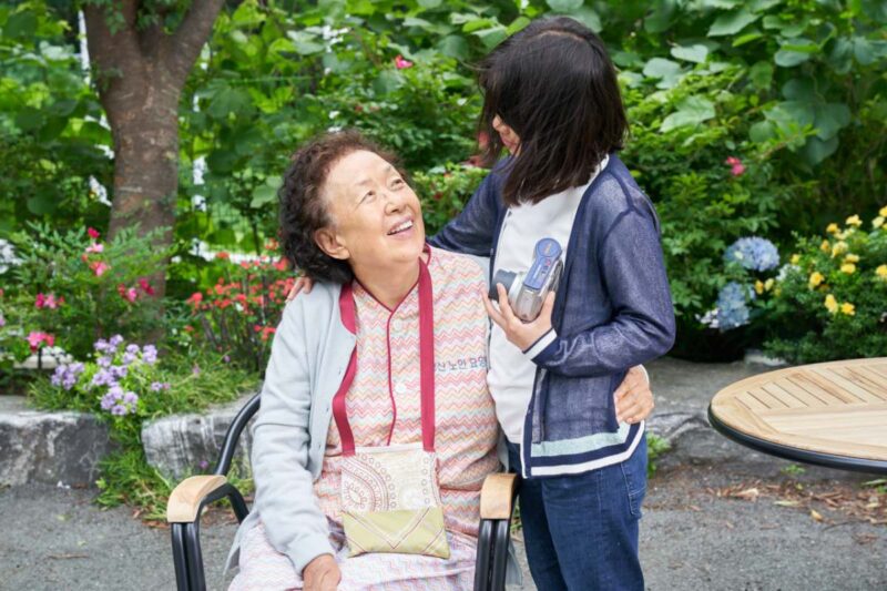 笑って泣ける！観客が涙腺崩壊、ハンカチ必須と話題の韓国映画
