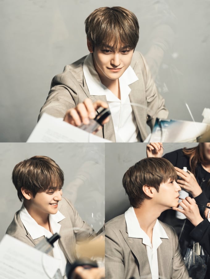 キム・ボム、最新ポスター撮影現場を公開!「今日も完売しました」で見せた輝くビジュアル