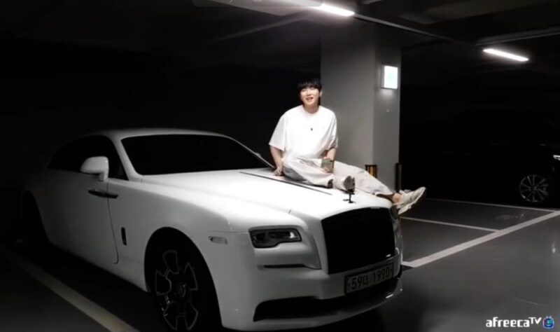「果汁セヨン♥」BJケイ、300坪の豪邸&7000万円超のスーパーカー公開…規格外の財力に驚愕