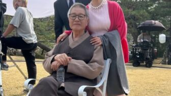 ムン・ヒギョン、『私たちの幸せな日』撮影現場公開…イ・ホジェとの温かいケミ