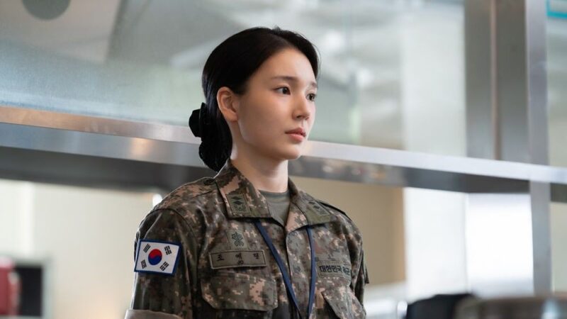 パク・ジフン、『弱虫ヒーロー』の面影なし…二等兵への完璧な変身に期待高まる