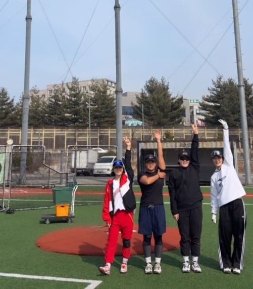 チュ・スジン、「野球の女王2」トレーニング開始…ブラッククイーンズ再出撃に期待高まる