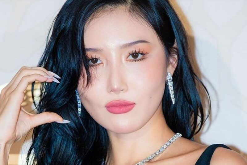 ファサ、全裸状態で2度の火傷…ファン騒然