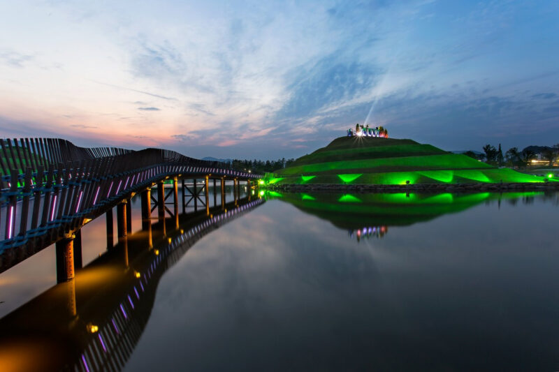 「桜が終わったからと家で過ごすのは損！」今すぐ行くべき絶景の花見スポット5選