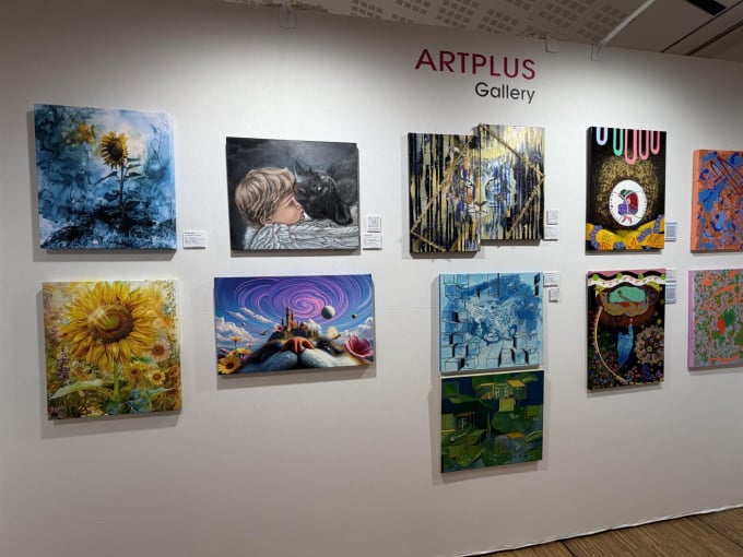 チャン・インボ監督、仏ルーヴル「Art Shopping Paris 2026」でAIアートの真価を証明　グローバル展開へ弾み