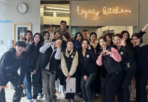 ミス春香ボランティア団体「イェウム会」、高齢者へ弁当配布の奉仕活動を実施