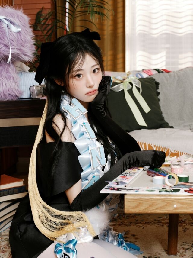 QWERヒナ、ラブリーな人形のようなビジュアル