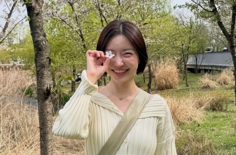 '10歳年下♥'レディージェーン、双子出産後の近況…静かにアップした写真