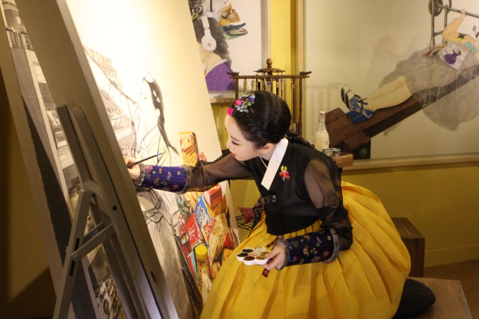 [韓国画家キム・ヒョンジョンが描く韓国の肖像⑩] すでに胸がいっぱいなのに、まだ何かを詰め込まなければならないようなあなたへ