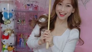 チョンダムの姉さん、桜の写真のコツを公開…「鏡＋傘でロマンチックな雰囲気を演出」