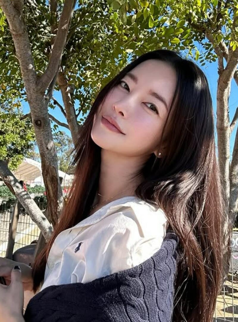 結婚5年目の歌手→女優、大胆な髪型チェンジ→新たなスタート宣言…「後悔なく生きる」