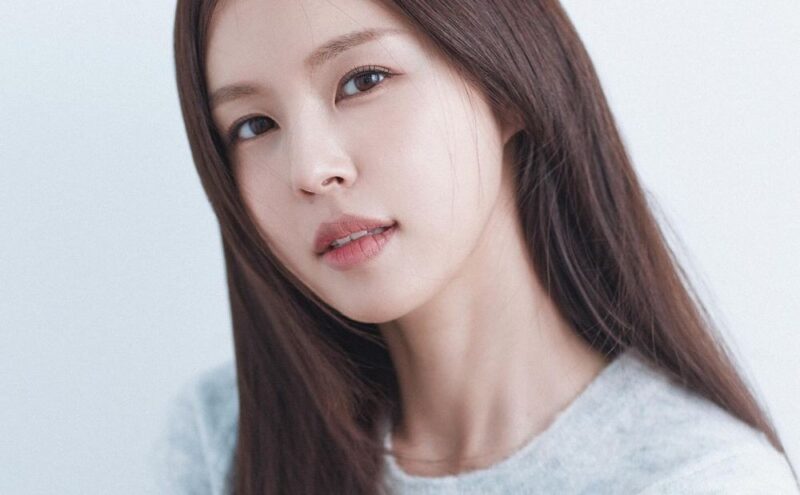 人気元アナウンサー、財閥家の嫁に…豪華な生活で韓国離れ、ゆとり満喫