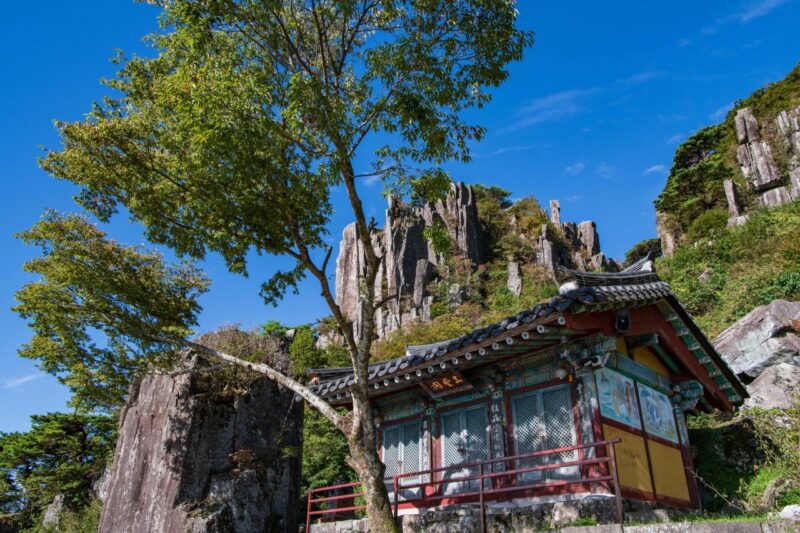 風水師も絶賛！無等山の最強パワースポット、柱状節理が包み込む絶景の和順（ファスン）旅
