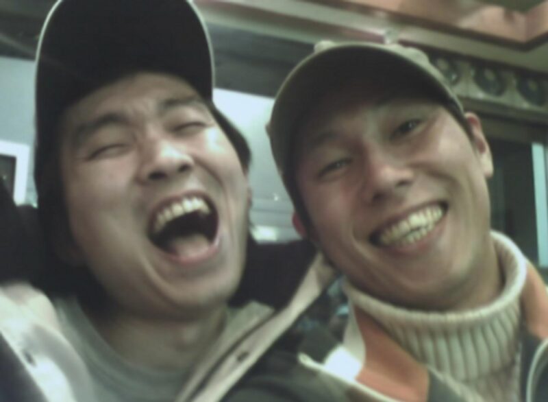 「親友」チャン・ハンジュン＆ユン・ジョンシン、「王様の男」大ヒット後初の共同バラエティ出演…30年の友情をアピール（「オクムナ」）