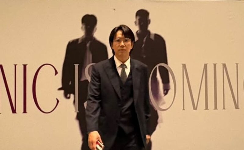 チャン・ソンギュ、20年ぶりに再会した“恩人”パニックに感激…「涙が止まらない」