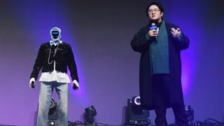 GD所属事務所ギャラクシー代表、李大統領のインド経済使節団に「最年少合流」