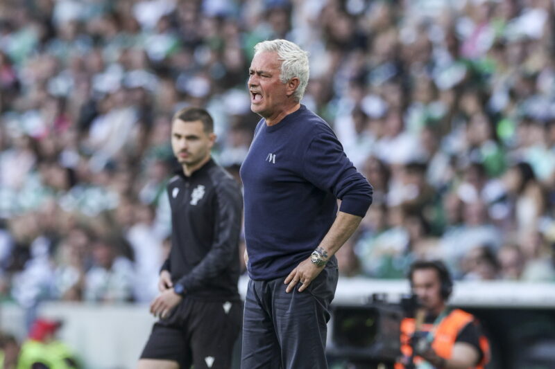 モウリーニョのベンフィカ、21勝9分けでも優勝絶望的…首位ポルトと7差で失速