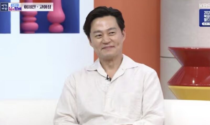 イ・ソジン、親友キム・グァンギュとの初対面を暴露「タメ口に不快感、第一印象は最悪だった」（『朝の広場』）