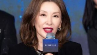 66歳イ・ミスク、番組中に男性後輩へ「スキンシップ」が波紋