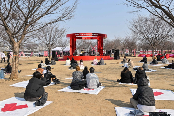 BTS「THE CITY」効果で崇礼門の外国人観光客が73%に急増　ソウル観光に追い風