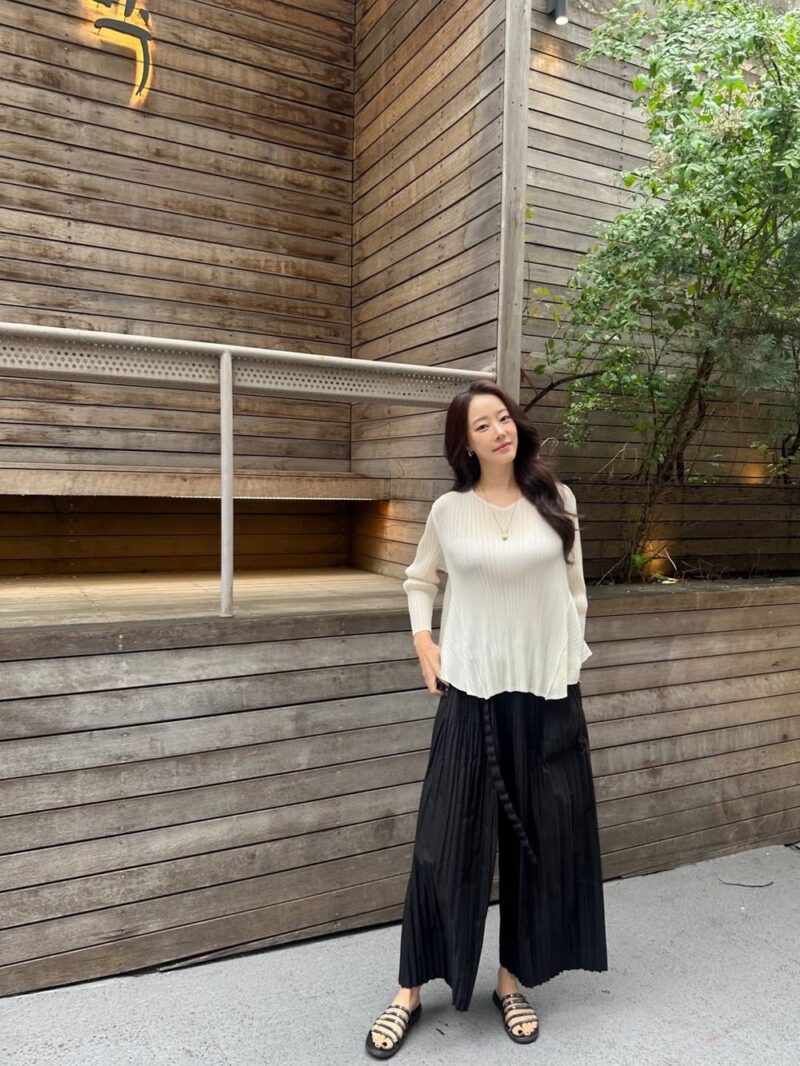 高ユリ、妊娠11週目でも美貌のピーク…変わらぬVライン→頬肉消失