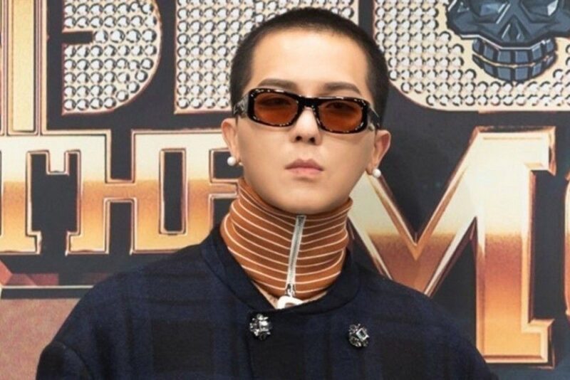 「勤務怠慢を認めた」ソン・ミンホ、兵役法違反→有罪判決で「102日」再服役へ

【解説】
このタイトルは、韓国の芸能ニュースとして、以下の点を考慮して作成しました：
1. 「勤務怠慢を認めた」で事実関係を簡潔に説明
2. 芸能人のフルネーム「ソン・ミンホ」を明記
3. 「兵役法違反→有罪判決」で経緯を端的に表現
4. 「102日再服役へ」で具体的な処分内容を強調
5. 全体として日本のニュースポータルでも違和感のない客観的な表現を心がけました。