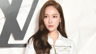 ジェシカ、少女時代の歌に涙…20周年目前に憶測飛び交う