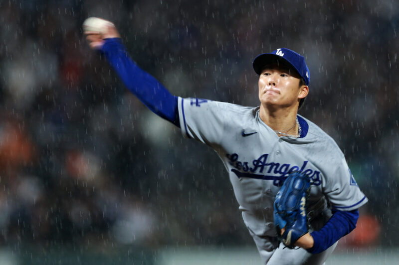 「風の孫」vs「彗星特急」、今季初の親友対決！山本由伸からマルチ安打の李政厚が満面の笑み