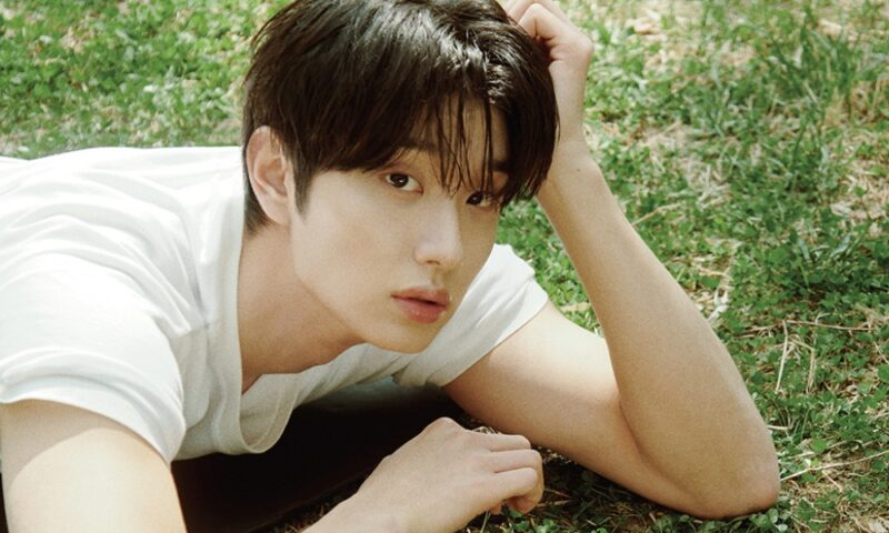 キム・ゴウン♥キム・ジェウォン、愛らしい「年上年下」カップルグラビア…「ずっと年下とは初めて」