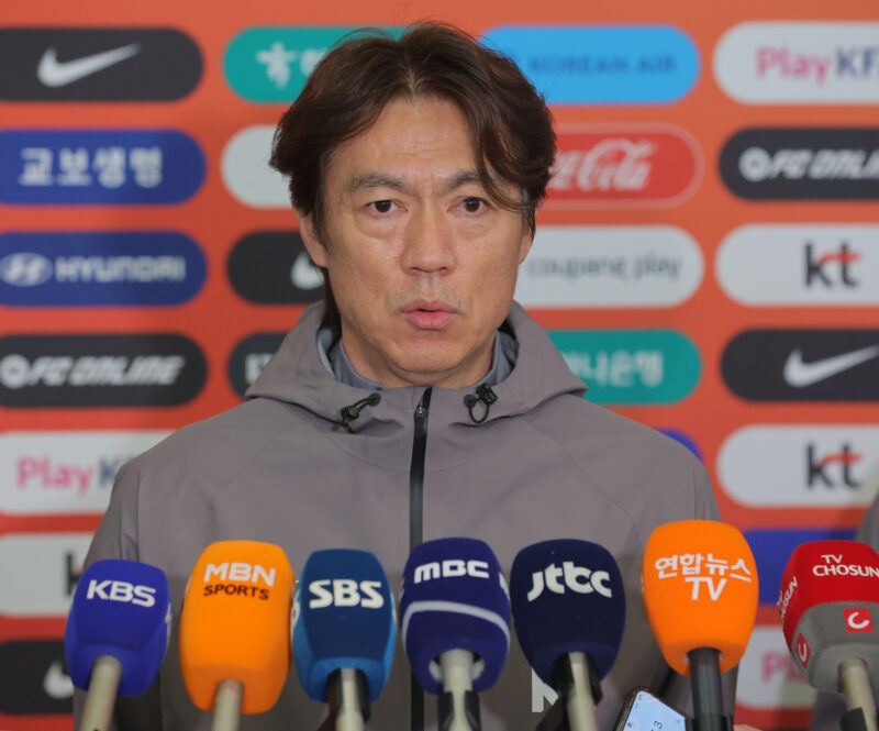 韓国、FIFAランク16位から44位へ転落…洪明甫監督の戦術的準備が浮上の鍵