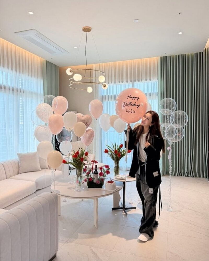 「325億ウォンのビルオーナー」イ・ダヘ、SE7ENが準備した「超豪華ホテル誕生日パーティー」に感激→「とても素晴らしい」