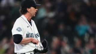 「自分の中にボールがあるのに内野安打？」判定に困惑の声