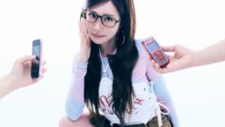 ジュニ、Y2K感性あふれるグラビア公開…清純とセクシーを行き来するギャップに注目