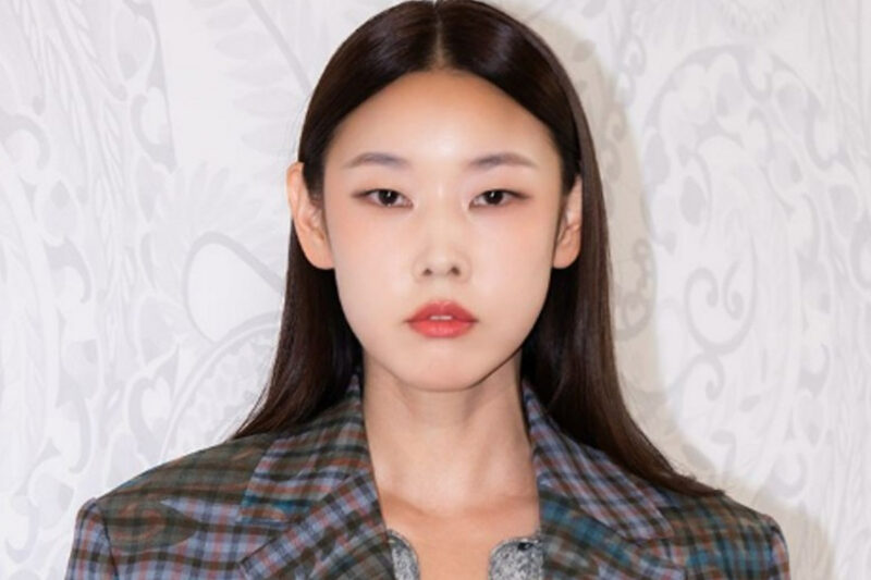 ハン・ヘジン、まさかの事態に冷や汗…衝撃の瞬間