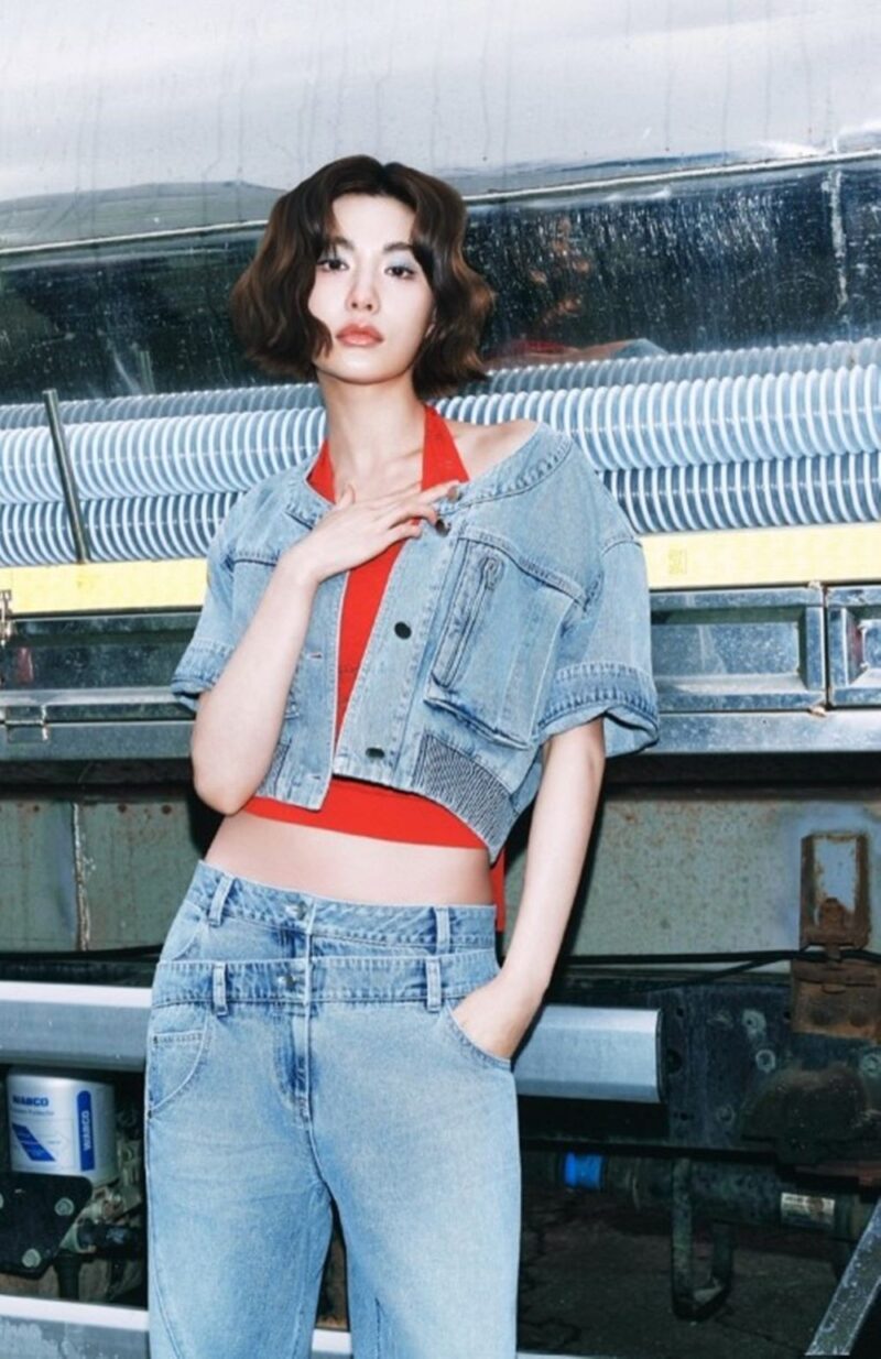 女優、「素手で強盗制圧」の瞬間が洗車場で捉えられる…窓越しに「その目つき何？」