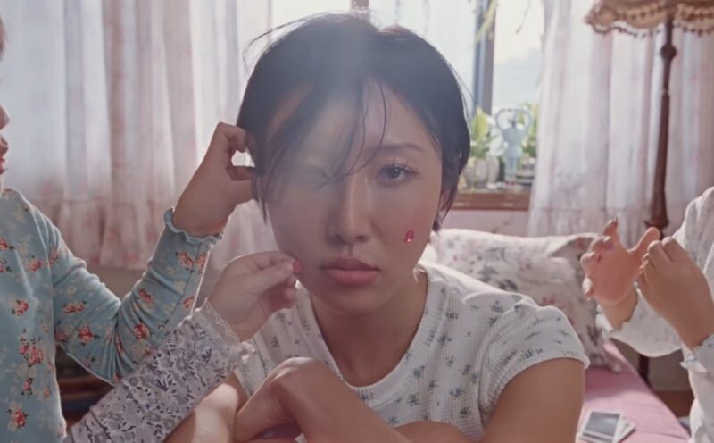 화사, 'Good Good Bye' 신드롬 후 6개월 만에 광고계 블루칩… 3사 연속 모델 발탁