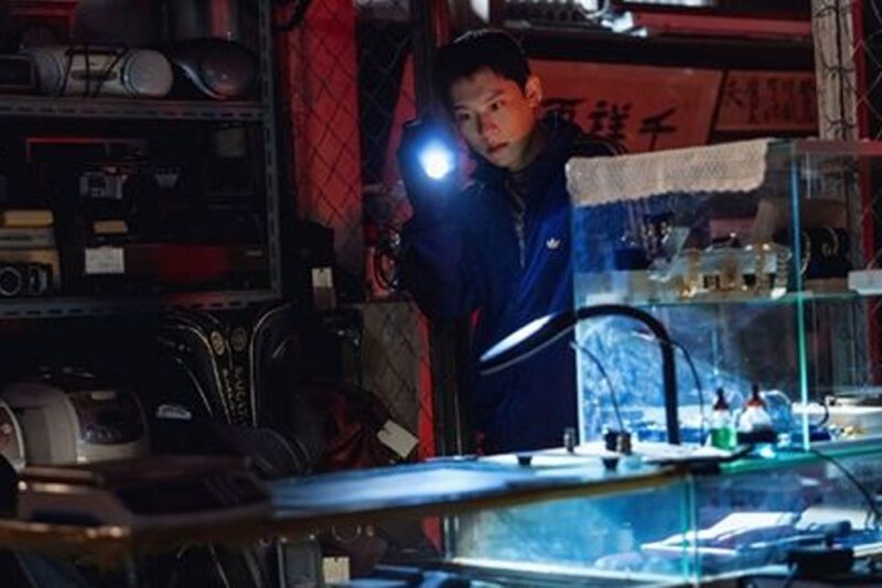 欲望と裏切りが絡み合う…“信頼の俳優”が異例の変貌→公開前から話題をさらう韓国ドラマ（『ゴールドランド』）