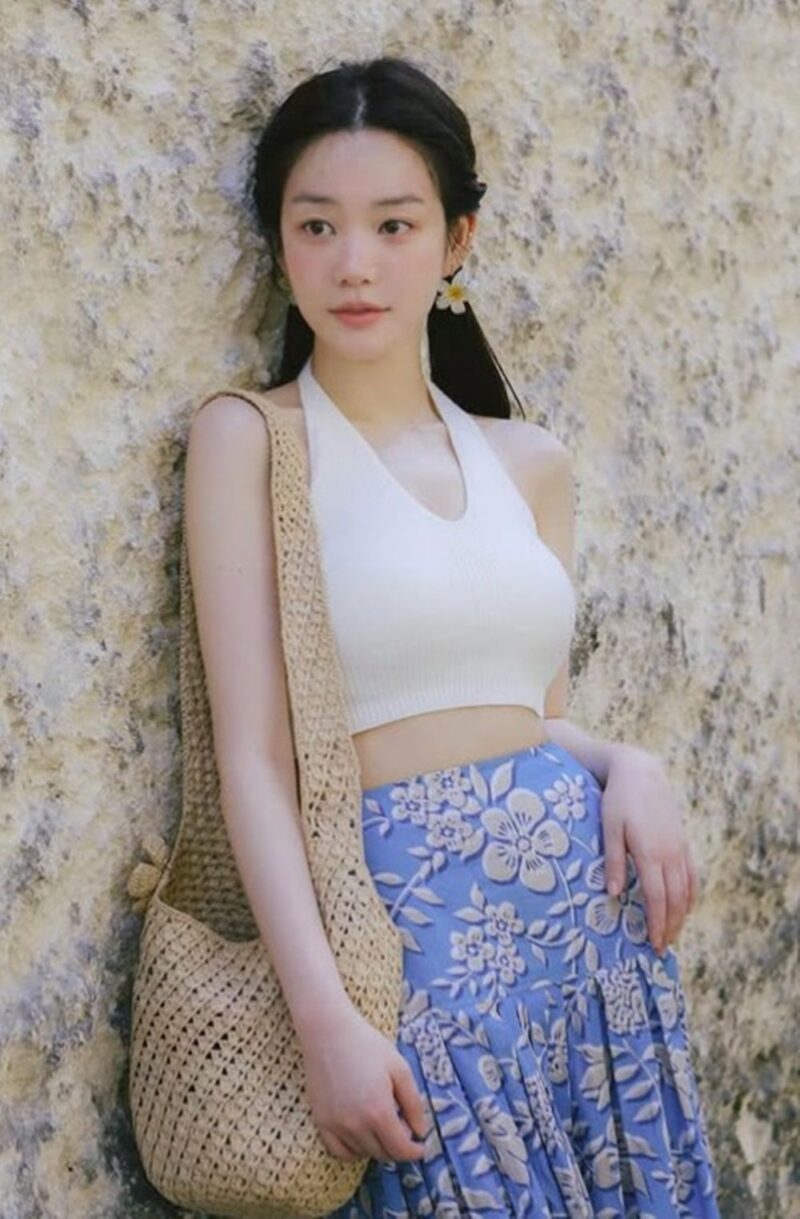 バリ島で激写された有名女優、変わり果てた姿に誰か分からないほど