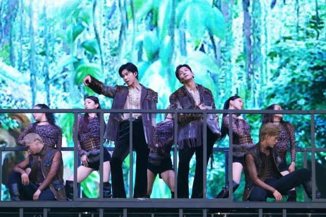 TVXQ、海外アーティストとして史上「初・最多」となる日産スタジアム公演を成功裏に終える