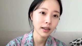 イ・ソリ、女性癌闘病中→ホルモン食べて胃けいれん「おとなしくなった私の胃」