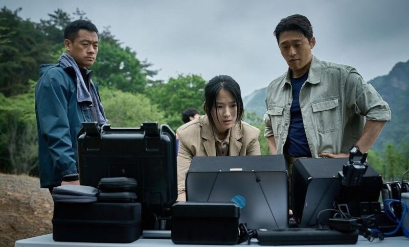 韓国映画「살목지」、公開19日連続1位＆200万人突破で劇場に活気