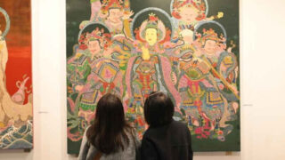 「木魚の音がこんなに心地いいなんて」若者たちが熱狂する韓国の仏教フェス