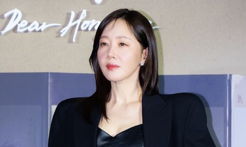 엄지원、足首骨折乗り越え「体当たり覚悟」…「SNLコリア8」最後を飾る