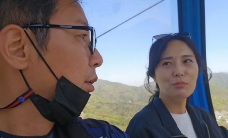 シム・ヒョンソプ、怯える11歳年下の妻に小言「夫役は難しい」