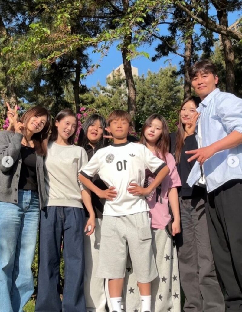 イ・ドングク、子育て界の頂点に！ ニューヨークの娘からデバギまで成長した5兄妹の近況を公開