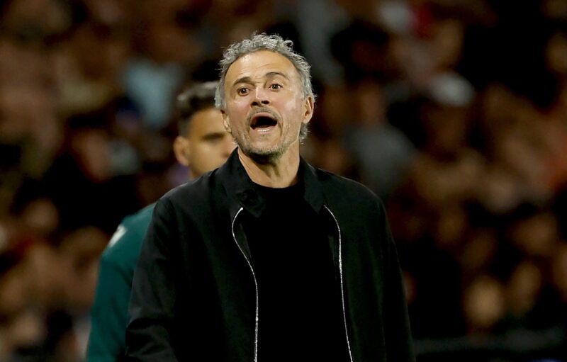 「5-4の激闘」PSGエンリケ監督が興奮「こんな高速試合は初めて、両チームを称えるべき」